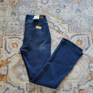 *NEW* Women's Lee Jeans